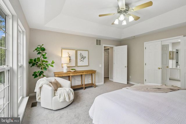 21745 REGENTS PARK CIR, Sterling, VA 20166