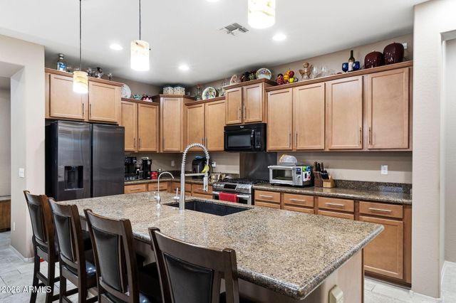 2482 W ARROYO Way, San Tan Valley, AZ 85144