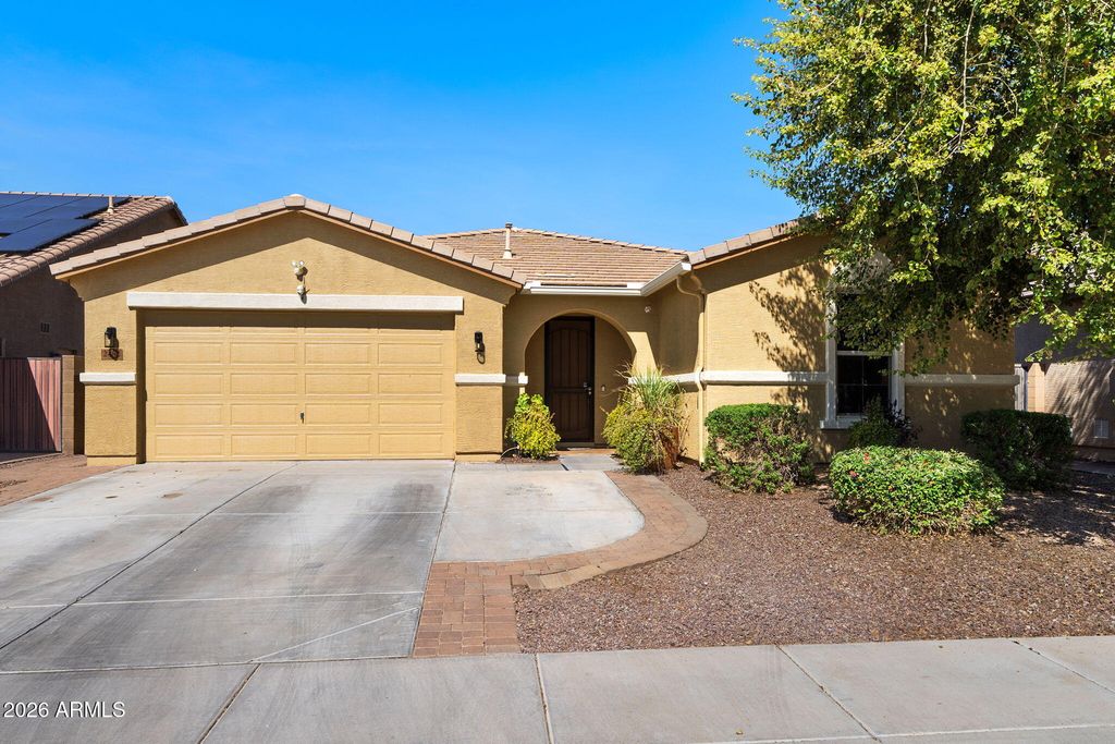 2482 W ARROYO Way, San Tan Valley, AZ 85144