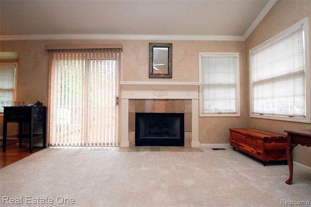 1227 Valley Circle, Rochester Hills, MI 48309