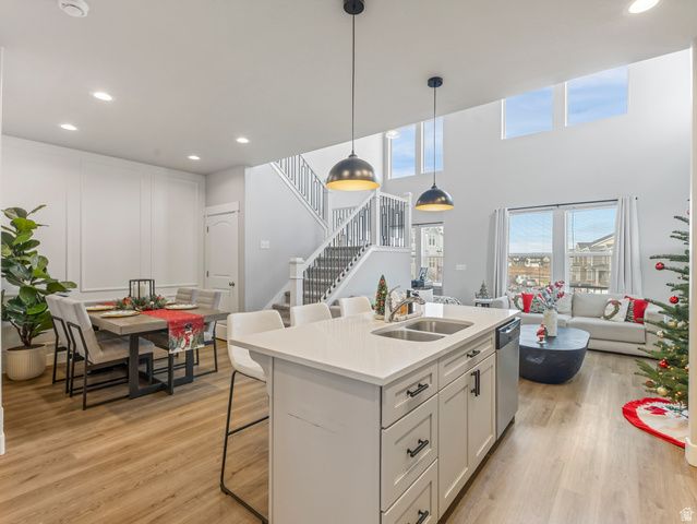 4536 W PARKES PEAK LN, Herriman, UT 84096