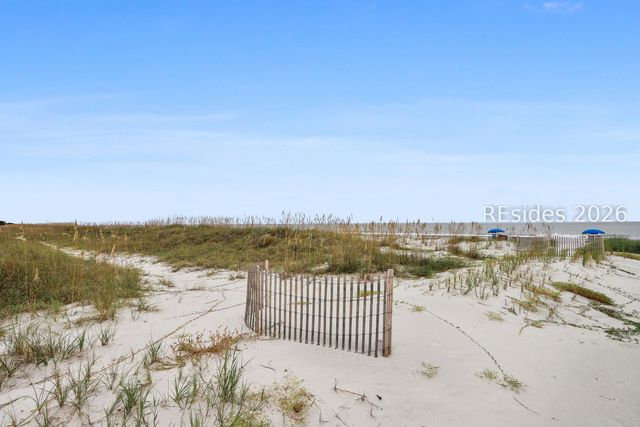40 Folly Field Rd Apt E24, Hilton Head Island, SC 29928