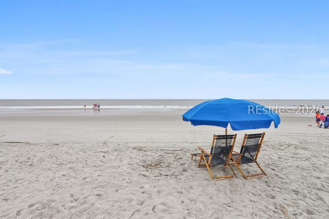 40 Folly Field Rd Apt E24, Hilton Head Island, SC 29928