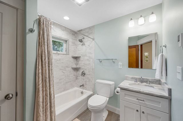 18 Wells Road, Reading, MA 01867
