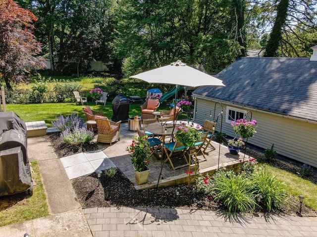 18 Wells Road, Reading, MA 01867