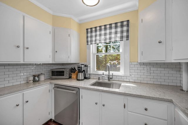 18 Wells Road, Reading, MA 01867