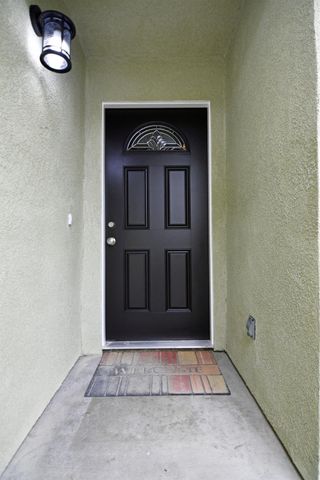 2065 Cody Ct, Turlock, CA 95380