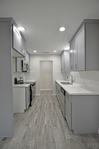 2065 Cody Ct, Turlock, CA 95380