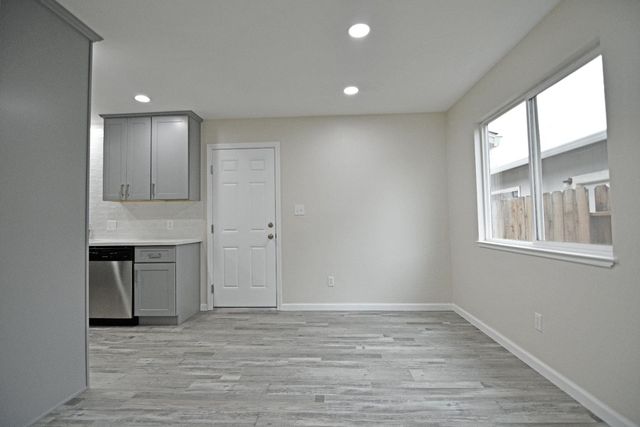 2065 Cody Ct, Turlock, CA 95380