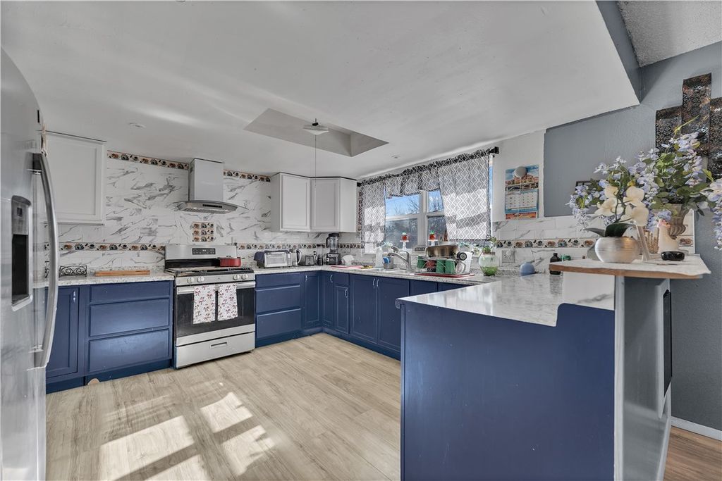 1100 Banz Road, Rogers, AR 72758