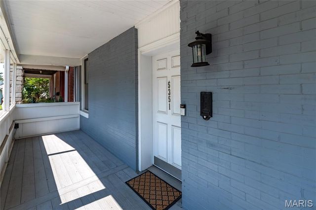 5351 Alfred Avenue, St Louis, MO 63116