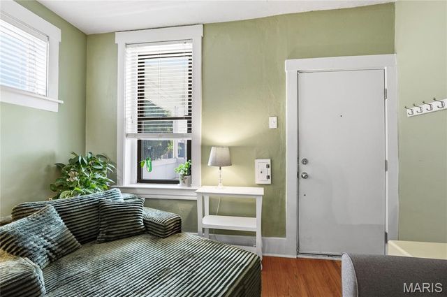 5351 Alfred Avenue, St Louis, MO 63116