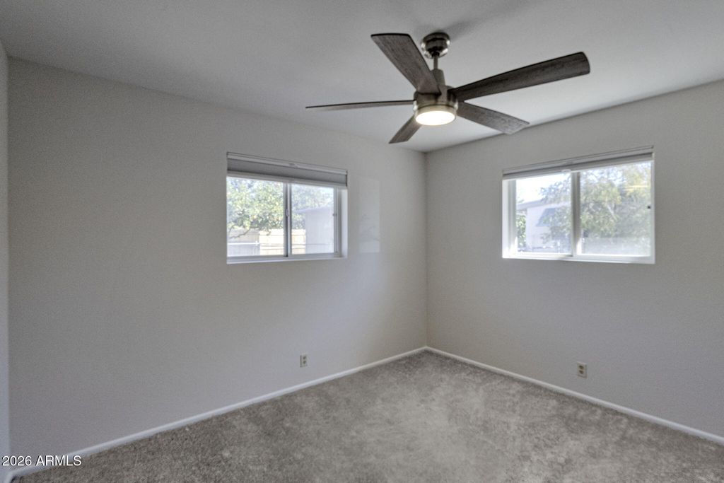 Image 10 of property listing at 6218 E DODGE Street, Mesa, AZ 85205