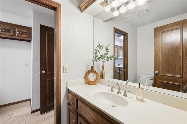 6309 Beaver Creek Road, Oklahoma City, OK 73162
