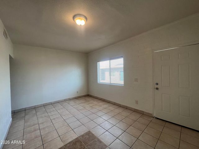 1229 W PIERCE Street 2, Phoenix, AZ 85007