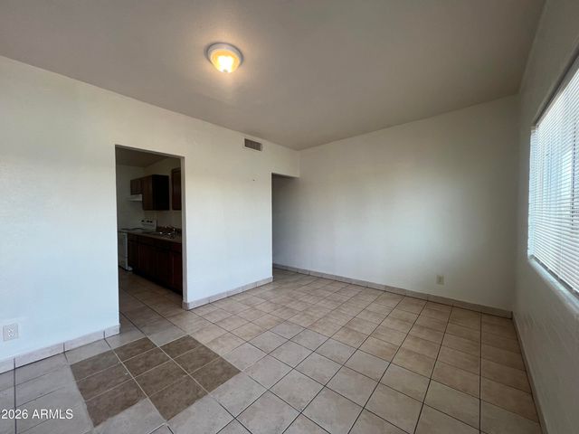 1229 W PIERCE Street 2, Phoenix, AZ 85007