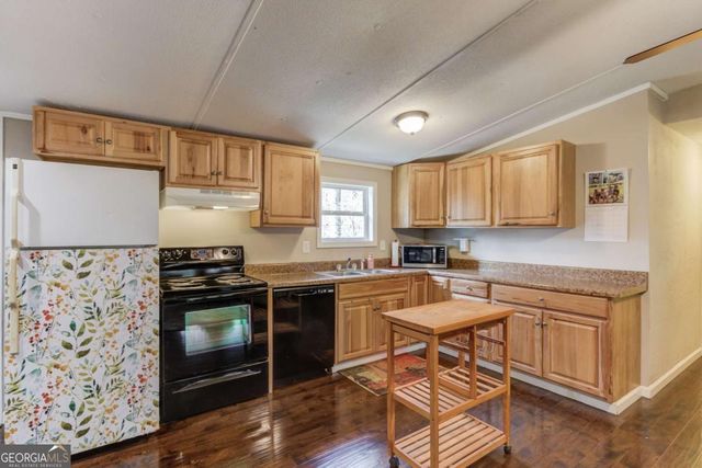 47 Tobacco Pouch Creek Road, Dahlonega, GA 30533