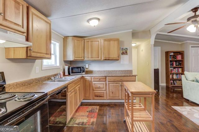 47 Tobacco Pouch Creek Road, Dahlonega, GA 30533