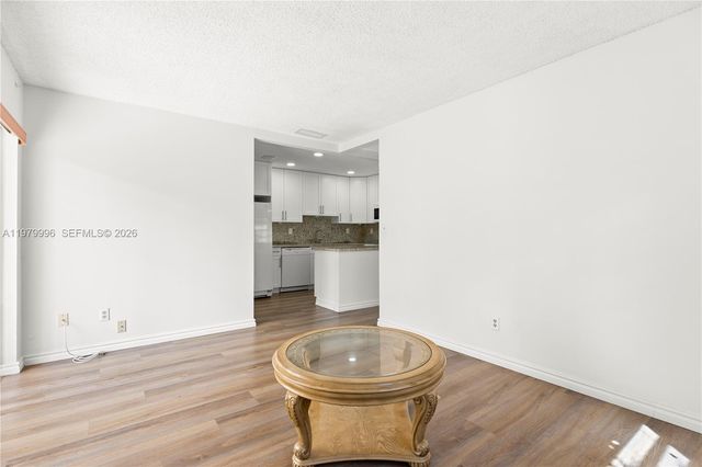 13745 SW 84th St A, Miami, FL 33183