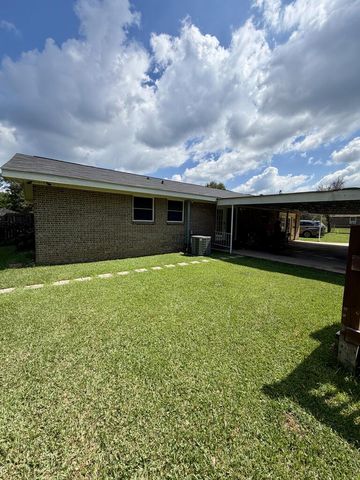 1006 Crestline Drive, Dothan, AL 36301