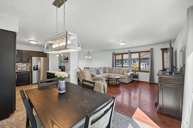 14034 Heywood Path, Apple Valley, MN 55124