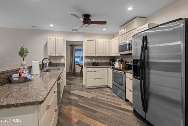 4145 W MEADOW Drive, Glendale, AZ 85308