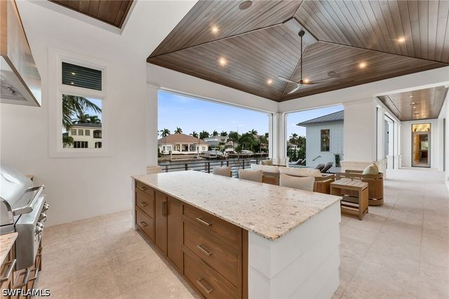 1935 5th ST S, Naples, FL 34102