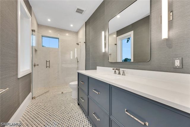 1935 5th ST S, Naples, FL 34102