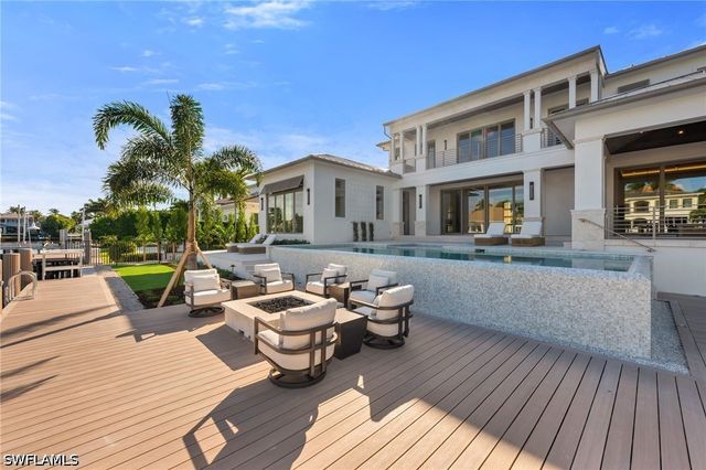 1935 5th ST S, Naples, FL 34102