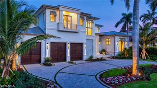 1935 5th ST S, Naples, FL 34102