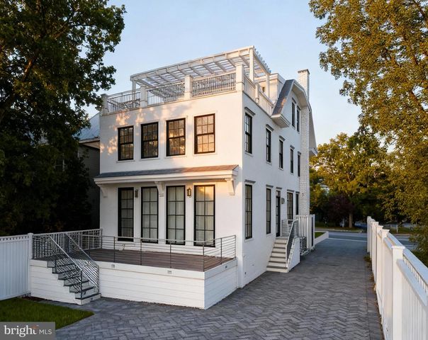 3107 34TH ST NW, Washington, DC 20008