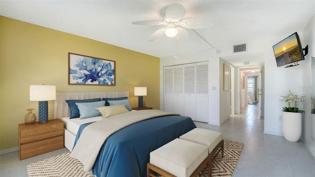 4868 INDEPENDENCE DRIVE, Bradenton, FL 34210