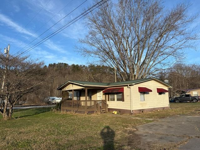 2617 Stewart Road, Andrews, NC 28901