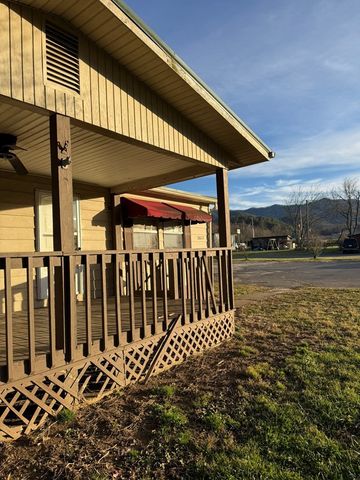 2617 Stewart Road, Andrews, NC 28901