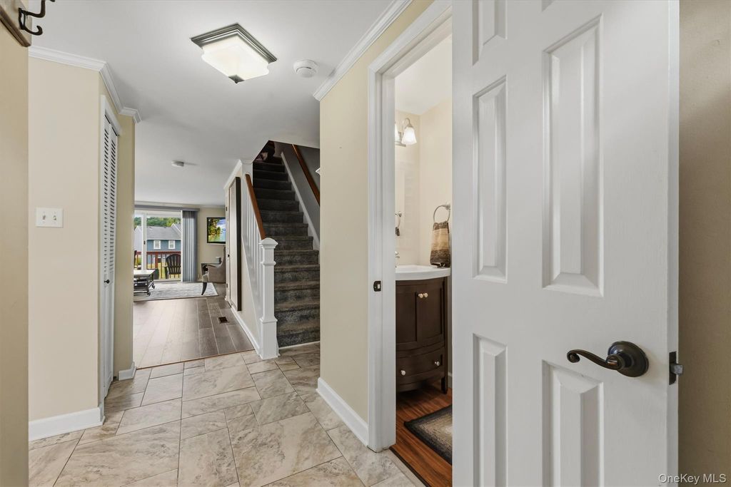 601 Mallard Way, Peekskill, NY 10566 — photo 4
