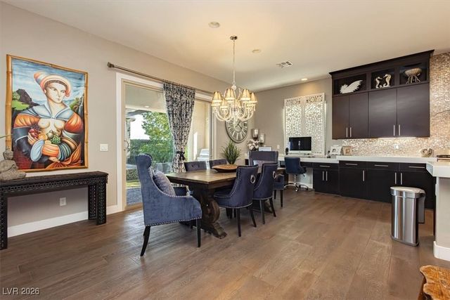 32 Olympia Chase Drive, Las Vegas, NV 89141