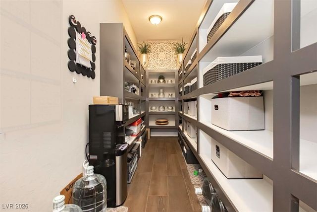 32 Olympia Chase Drive, Las Vegas, NV 89141