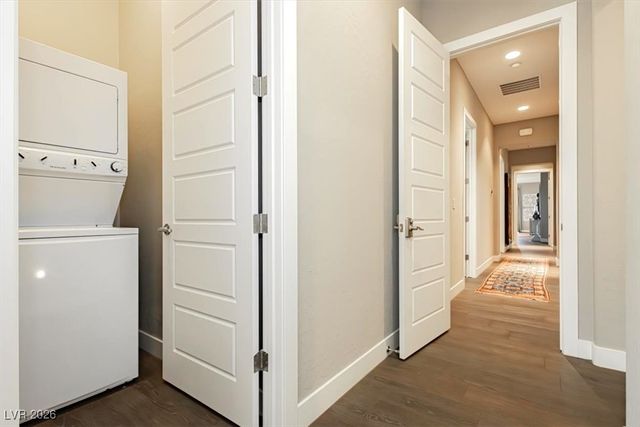 32 Olympia Chase Drive, Las Vegas, NV 89141