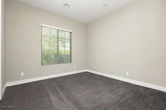 32 Olympia Chase Drive, Las Vegas, NV 89141