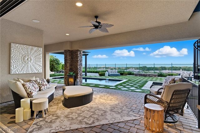 32 Olympia Chase Drive, Las Vegas, NV 89141