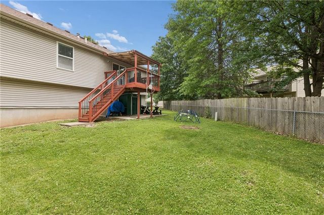 18317 E 24 Hwy Circle, Independence, MO 64056