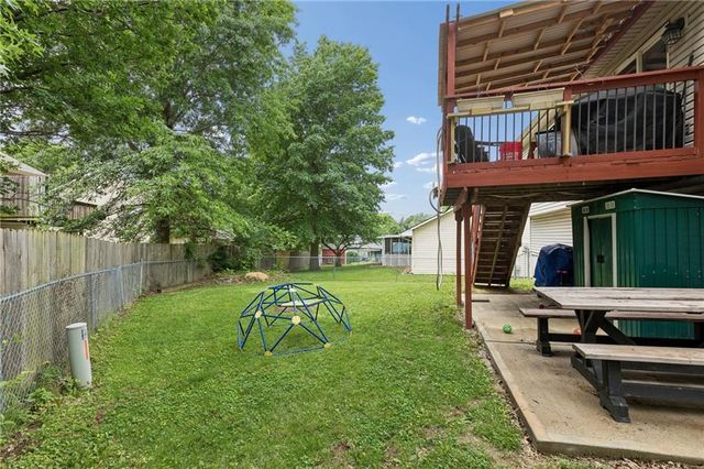 18317 E 24 Hwy Circle, Independence, MO 64056