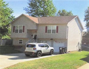 18317 E 24 Hwy Circle, Independence, MO 64056
