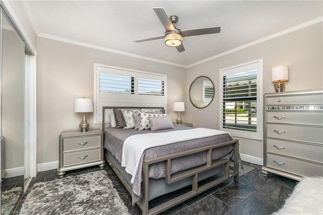 4005 SE 19th PL 1, Cape Coral, FL 33904