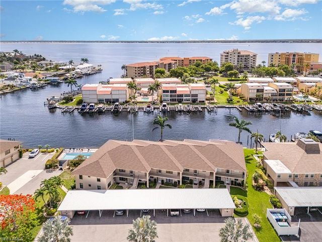 4005 SE 19th PL 1, Cape Coral, FL 33904