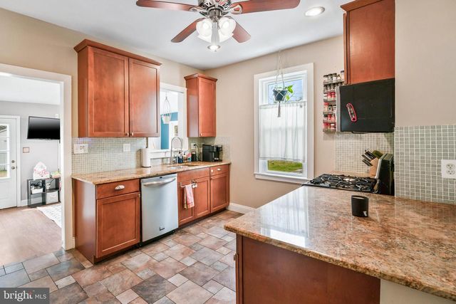 731 WASHINGTON AVE, Palmyra, NJ 08065