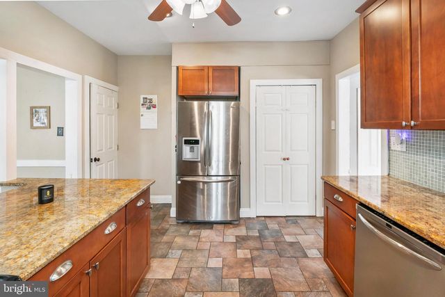 731 WASHINGTON AVE, Palmyra, NJ 08065