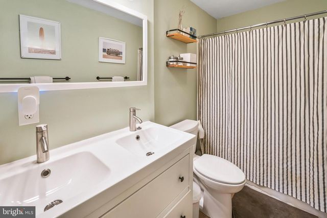 731 WASHINGTON AVE, Palmyra, NJ 08065