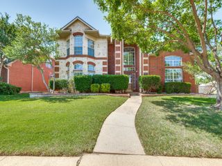 2540 Briardale Drive, Carrollton, TX 75006