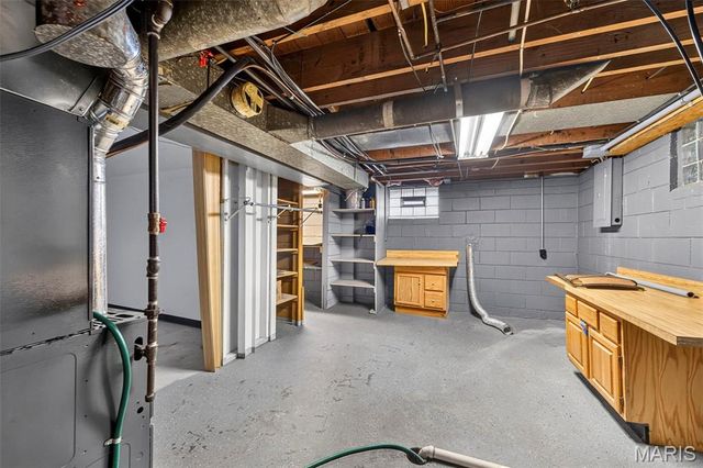 9659 Margo Ann Lane, St Louis, MO 63134